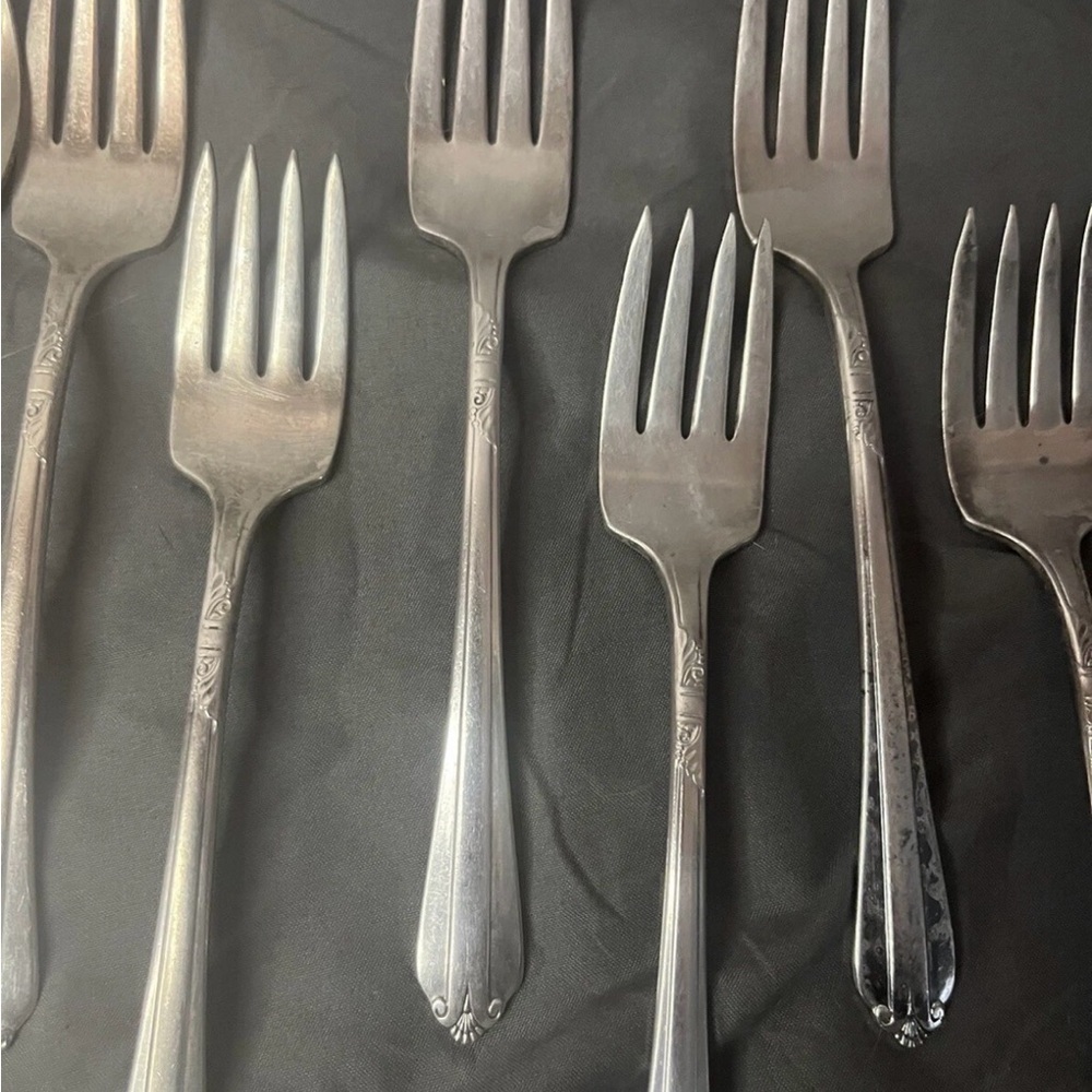 1939 Stratford Flatware WM Rogers International Silver 22 Pieces-Starlight - Picture 9 of 10